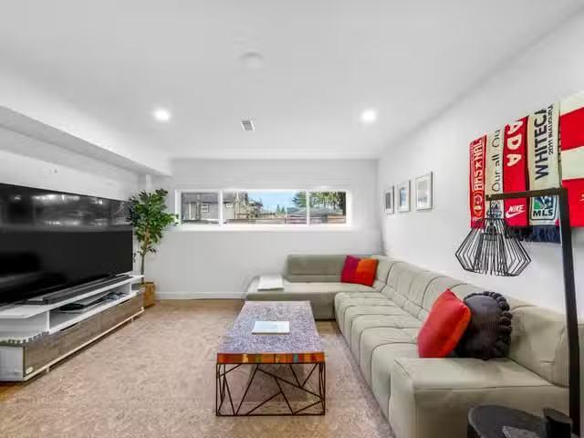House for sale in Vancouver, Vancouver East, 4921 Chester Stre.