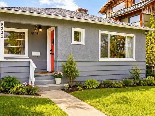 House for sale in Vancouver, Vancouver East, 5231 Culloden Str.
