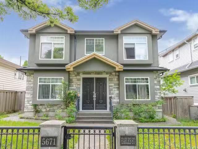 House for sale in Vancouver, Vancouver East, 5671 Earles Stree.