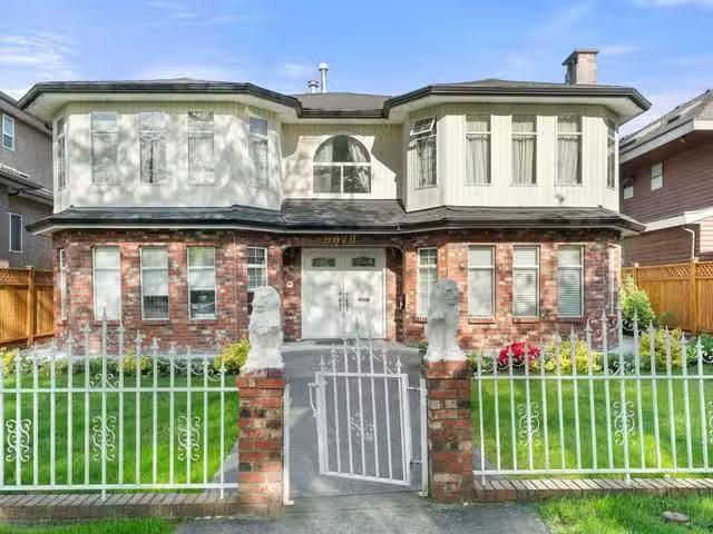 House for sale in Vancouver, Vancouver East, 6070 Lanark Stree.