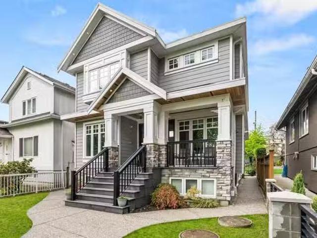 House for sale in Vancouver, Vancouver East, 6229 St. Catherin.