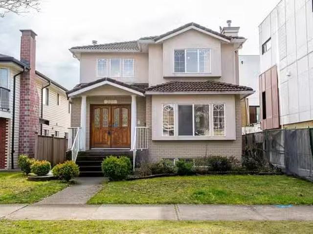 House for sale in Vancouver, Vancouver East, 726 E 56th Avenue.