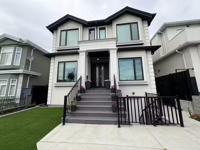 House for sale in Vancouver, Vancouver East, 759 E 57th Avenue.