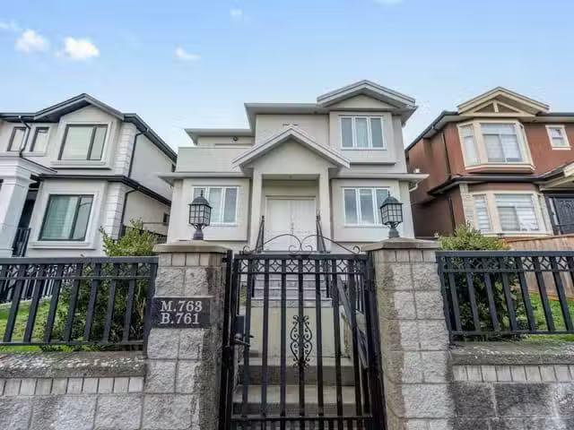 House for sale in Vancouver, Vancouver East, 763 E 57th Avenue.