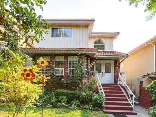 House for sale in Vancouver, Vancouver East, 8006 Chester Stre.