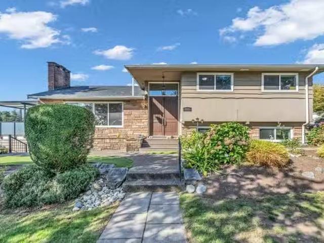 House for sale in Vancouver, Vancouver East, 8025 Borden Stree.
