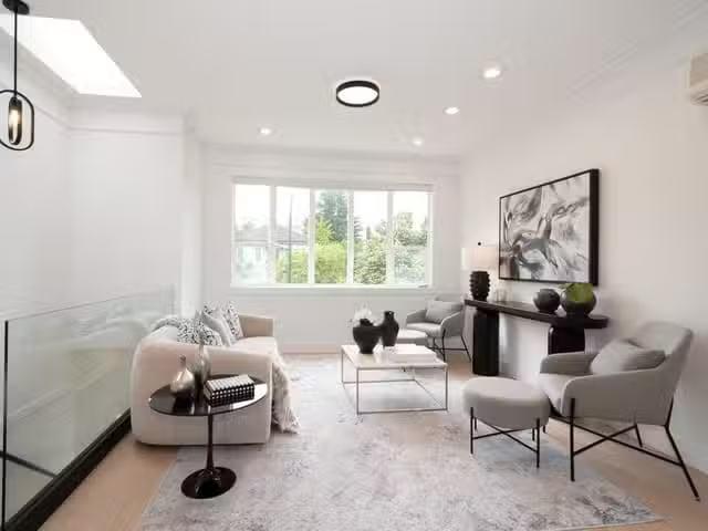 House for sale in Vancouver, Vancouver East, 827 E 32nd Avenue.