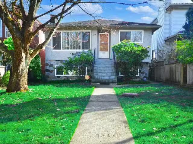 House for sale in Vancouver, Vancouver East, 862 E 49th Avenue.