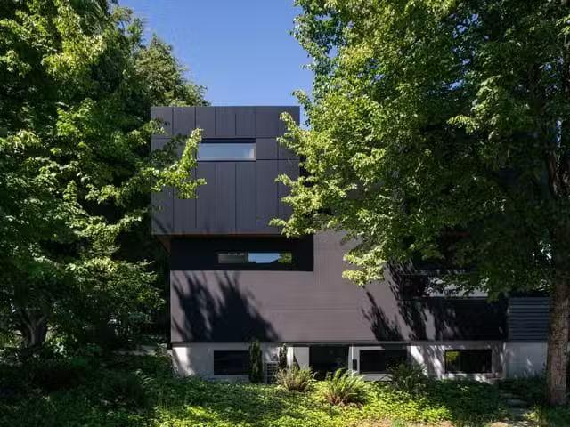House for sale in Vancouver, Vancouver East, 91 E 40th Avenue.