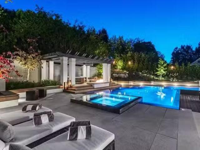 House for sale in Vancouver, Vancouver West, 1126 Wolfe Avenue.