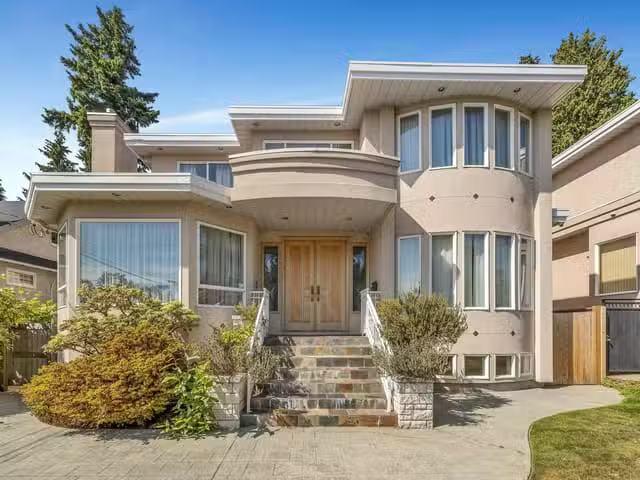 House for sale in Vancouver, Vancouver West, 1463 W 57th Avenu.