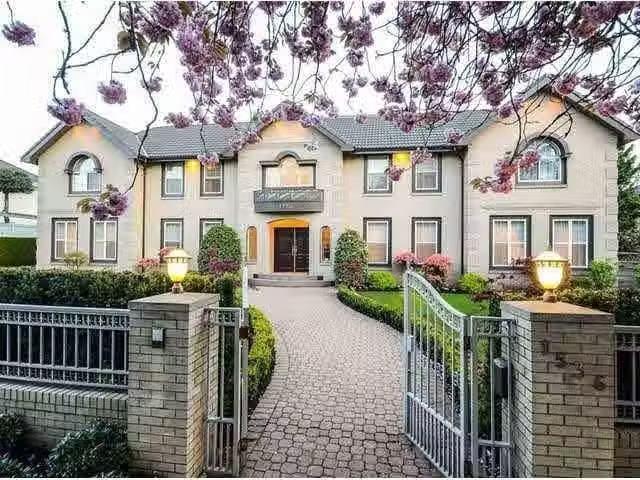 House for sale in Vancouver, Vancouver West, 1536 W 36th Avenu.