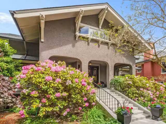 House for sale in Vancouver, Vancouver West, 1971 W 36th Avenu.
