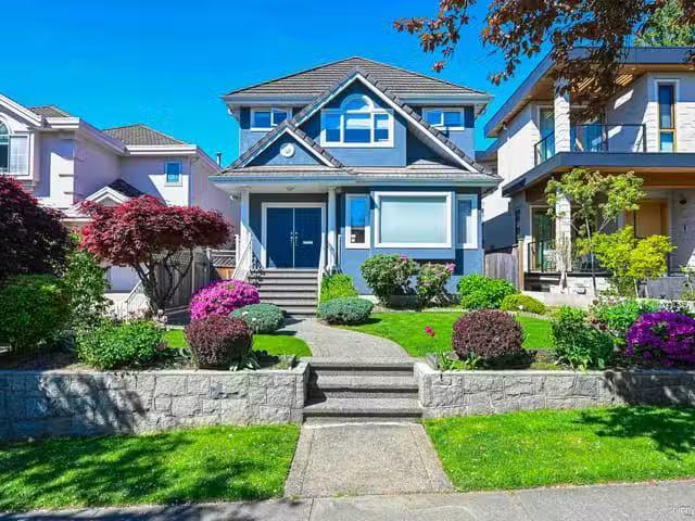 House for sale in Vancouver, Vancouver West, 1933 W 42nd Avenu.