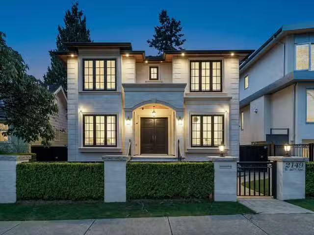 House for sale in Vancouver, Vancouver West, 2149 W 46th Avenu.