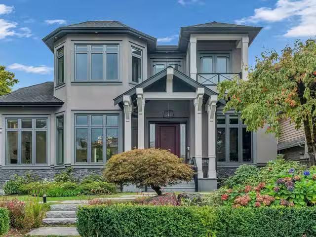 House for sale in Vancouver, Vancouver West, 2328 Mc Bain Aven.