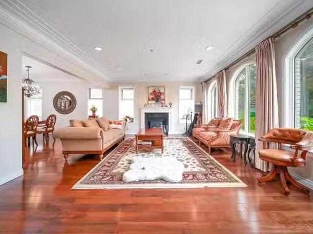 House for sale in Vancouver, Vancouver West, 2407 W 18th Avenu.