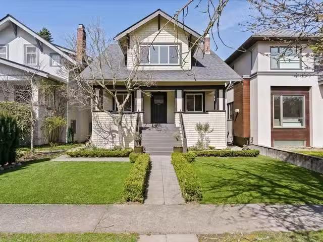 House for sale in Vancouver, Vancouver West, 2755 W 42nd Avenu.