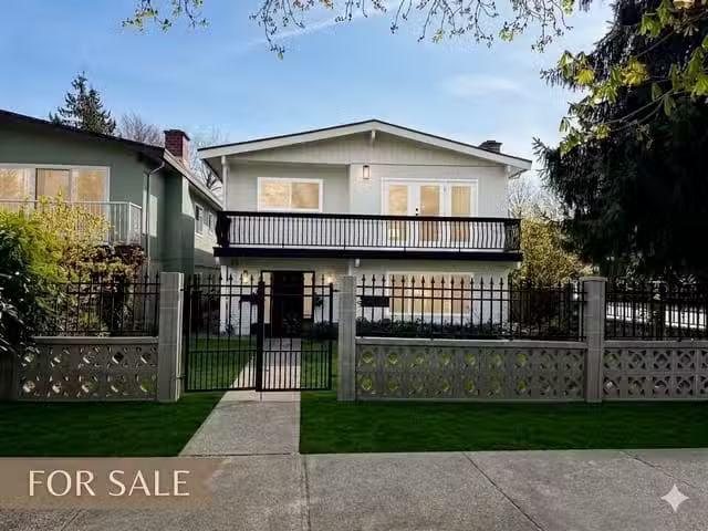 House for sale in Vancouver, Vancouver West, 2790 W 12th Avenu.