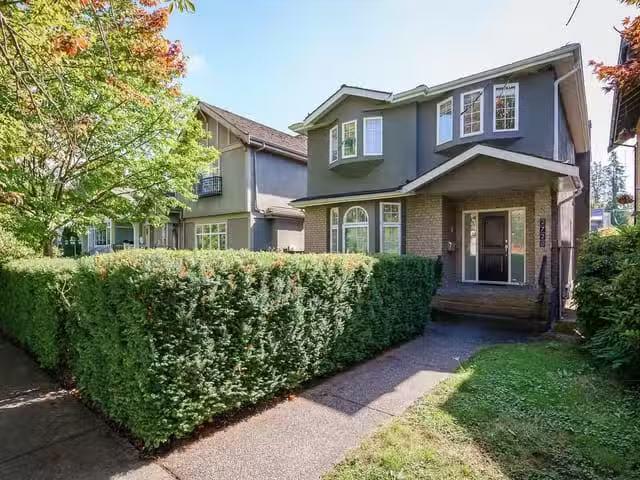 House for sale in Vancouver, Vancouver West, 2726 W 42nd Avenu.