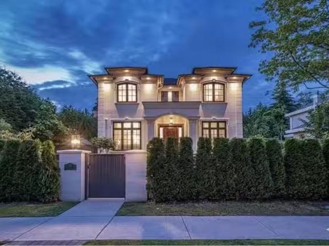 House for sale in Vancouver, Vancouver West, 2867 W 44th Avenu.