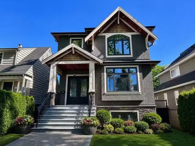House for sale in Vancouver, Vancouver West, 2989 W 32nd Avenu.