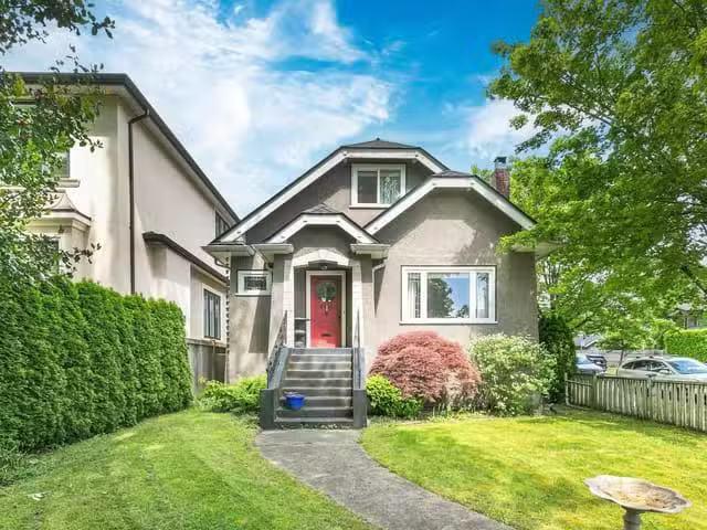 House for sale in Vancouver, Vancouver West, 2903 W 42nd Avenu.