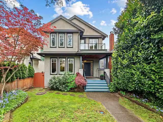 House for sale in Vancouver, Vancouver West, 2922 W 41st Avenu.