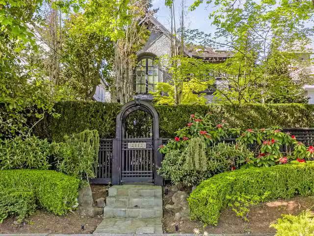 House for sale in Vancouver, Vancouver West, 3113 W 42nd Avenu.
