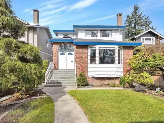 House for sale in Vancouver, Vancouver West, 3281 W 30th Avenu.