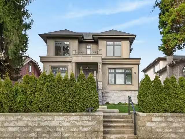 House for sale in Vancouver, Vancouver West, 3349 W 37th Avenu.