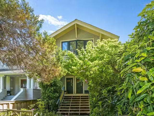 House for sale in Vancouver, Vancouver West, 3422 3424 W 2nd.