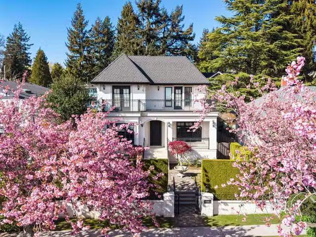 House for sale in Vancouver, Vancouver West, 3587 W 38th Avenu.