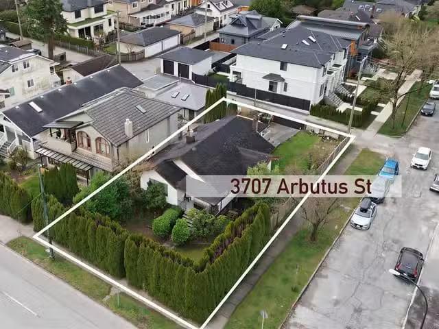 House for sale in Vancouver, Vancouver West, 3707 Arbutus Stre.