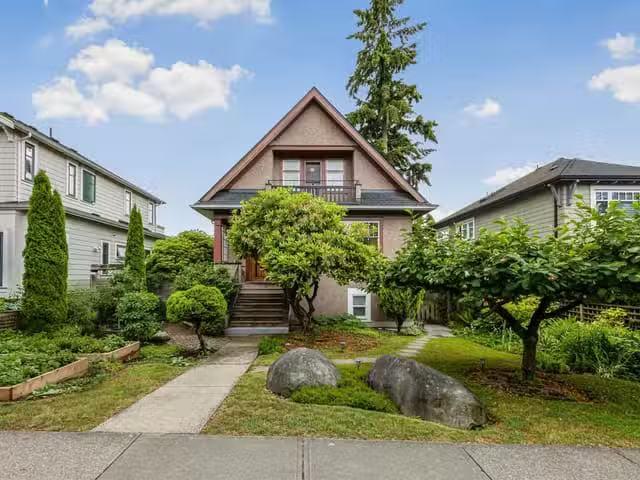 House for sale in Vancouver, Vancouver West, 3732 W 2nd Avenue.