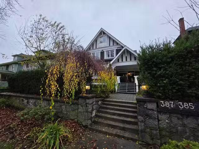 House for sale in Vancouver, Vancouver West, 387 W 13th Avenue.