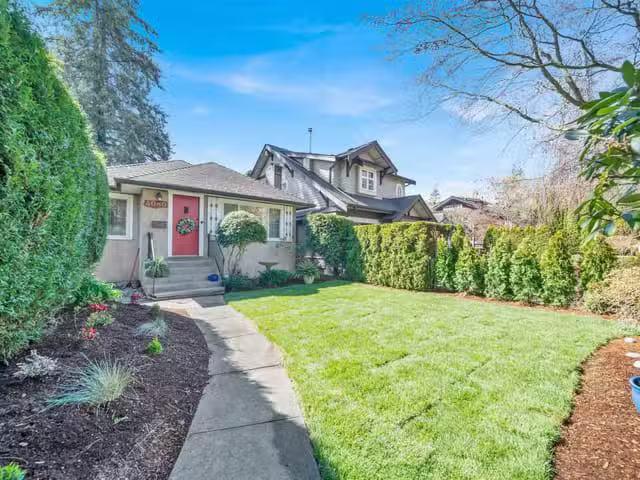 House for sale in Vancouver, Vancouver West, 4080 W 35th Avenu.