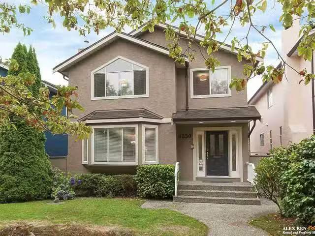 House for sale in Vancouver, Vancouver West, 4350 W 14th Avenu.
