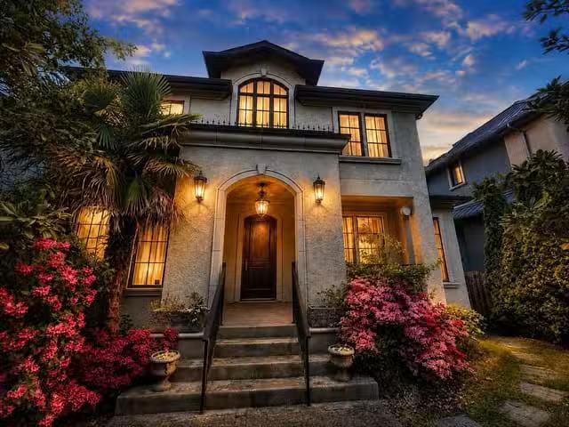 House for sale in Vancouver, Vancouver West, 4339 W 9th Avenue.