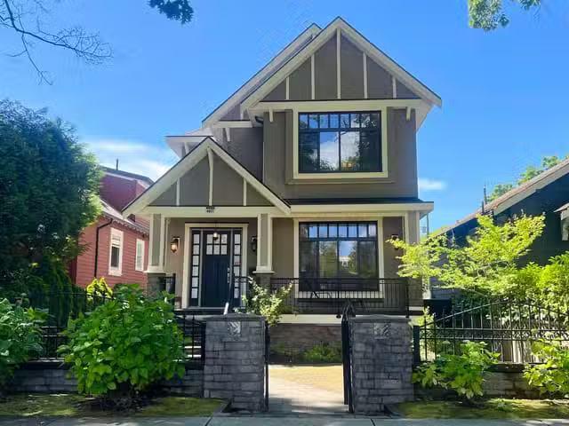 House for sale in Vancouver, Vancouver West, 4467 Blenheim Str.