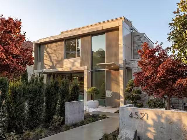 House for sale in Vancouver, Vancouver West, 4521 Langara Aven.