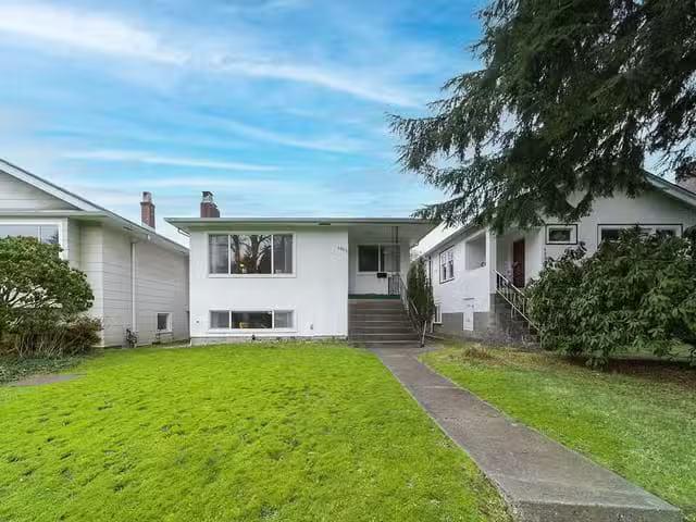 House for sale in Vancouver, Vancouver West, 4663 W 15th Avenu.