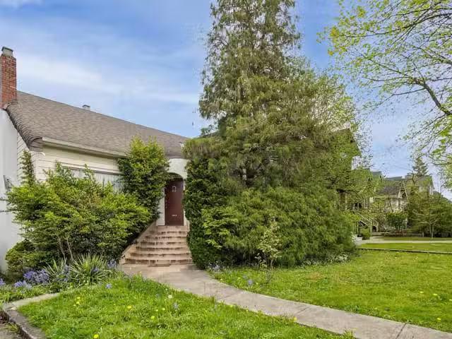 House for sale in Vancouver, Vancouver West, 481 West 21st Ave.
