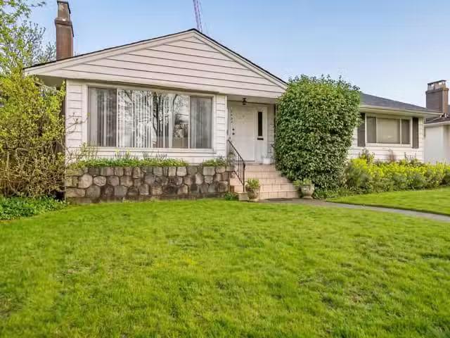 House for sale in Vancouver, Vancouver West, 5433 Ash Street.