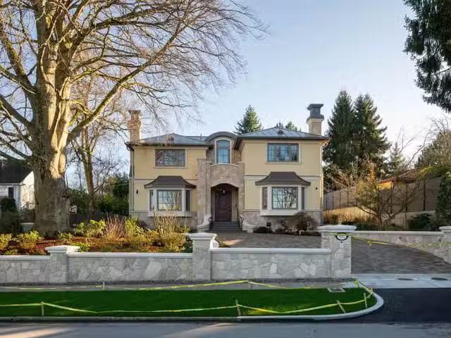House for sale in Vancouver, Vancouver West, 5662 Chancellor B.