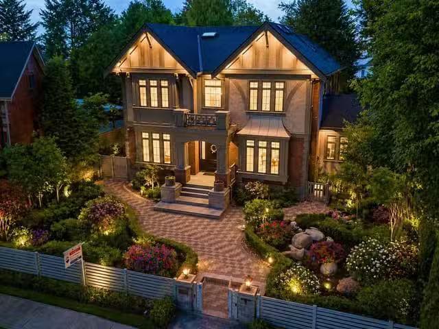 House for sale in Vancouver, Vancouver West, 6038 Marguerite S.
