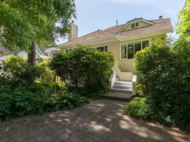 House for sale in Vancouver, Vancouver West, 6309 Dunbar Stree.