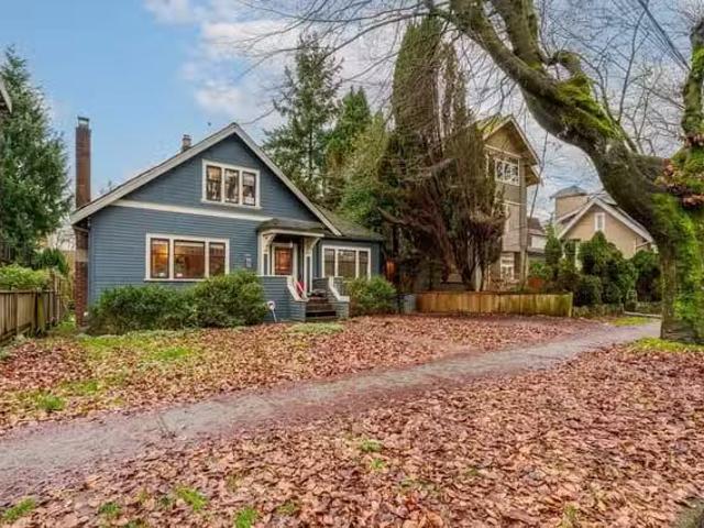 House for sale in Vancouver, Vancouver West, 660 W 13th Avenue.