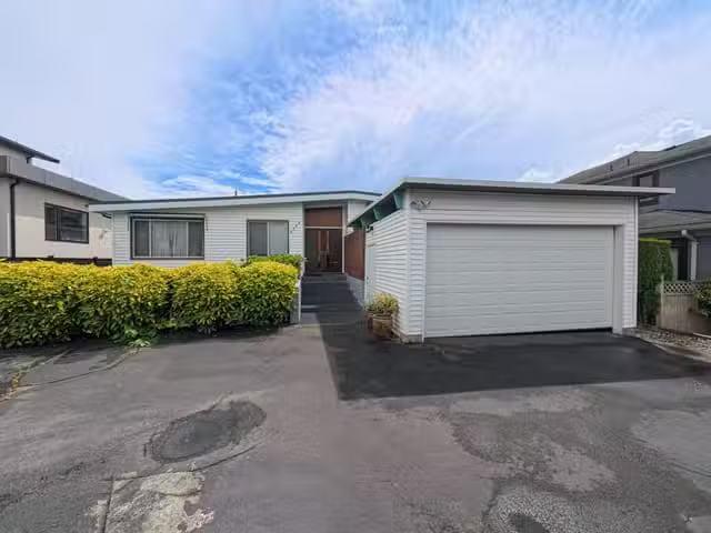 House for sale in Vancouver, Vancouver West, 6762 Neal Street.