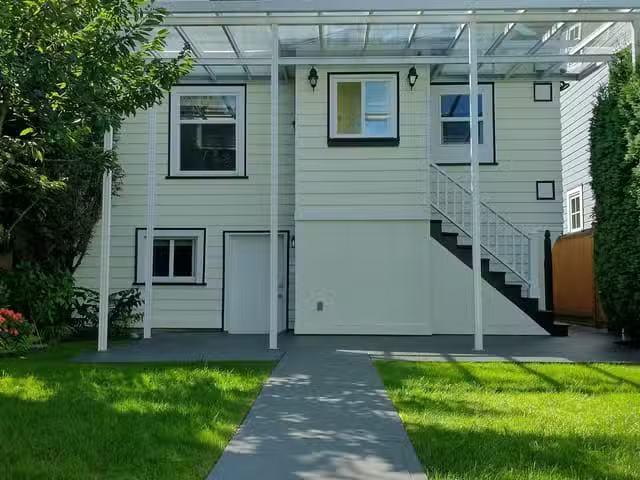 House for sale in Vancouver, Vancouver West, 761 W 26th Avenue.